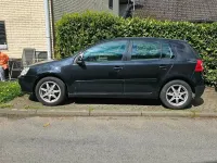 Gebraucht VW Golf V 75 PS (55 kW) 2005 Schwarz Kleinwagen