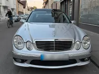 Gebraucht Mercedes E320 AMG 224 PS (164 kW) 2002 Silber Limousine