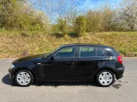 Gebraucht BMW 118 143 PS (105 kW) 2008 Schwarz Kleinwagen
