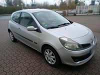 Gebraucht Renault Clio III 75 PS (55 kW) 2006 Grau Kleinwagen