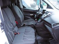Gebraucht Ford Transit Connect 101 PS (74 kW) 2017 Weiß Van / Kleinbus
