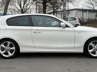Gebraucht BMW 120 Advantage 170 PS (125 kW) 2010 Weiß Kleinwagen