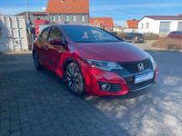 Gebraucht Honda Civic Elegance 141 PS (103 kW) 2017 Rot Limousine
