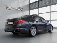 Gebraucht BMW 750 449 PS (330 kW) 2017 Sophistograu metallic Limousine