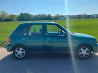 Gebraucht Nissan Micra 82 PS (60 kW) 2001 Grün Kleinwagen