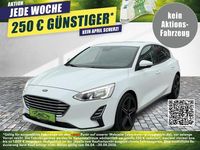 Gebraucht Ford Focus Trend 101 PS (74 kW) 2018 Frostweiß Limousine
