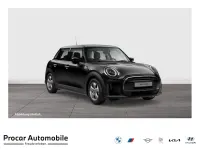 Gebraucht Mini Cooper Essential 136 PS (100 kW) 2023 Midnight black ii Kleinwagen