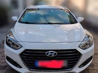 Gebraucht Hyundai i40 141 PS (103 kW) 2017 Weiß Kombi