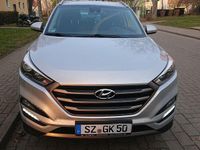 Second-hand Hyundai Tucson Style 177 CP (130 kW) 2016 Argintiu SUV