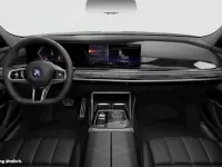 Gebraucht BMW i7 M Sport 400 kW (544 PS) 2025 Saphirschwarz Limousine