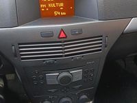 Gebraucht Opel Astra GTC 105 PS (77 kW) 2005 Schwarz Coupé