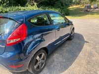 Gebraucht Ford Fiesta 60 PS (44 kW) 2009 Blau Kleinwagen