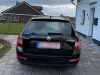 Gebraucht Skoda Octavia 150 PS (110 kW) 2014 Schwarz Kleinwagen