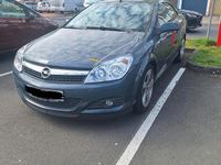 Second-hand Opel Astra 2024 Albastru Cabrio