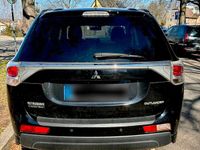 Gebraucht Mitsubishi Outlander 150 PS (110 kW) 2013 Schwarz SUV