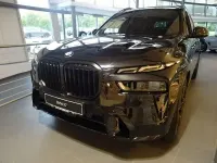 Gebraucht BMW X7 M Sport 352 PS (258 kW) 2026 Schwarz SUV