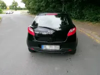 Gebraucht Mazda 2 Inclusive 75 PS (55 kW) 2008 Schwarz Kleinwagen
