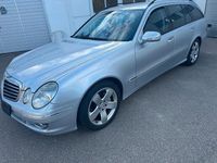 Gebraucht Mercedes E200 Avantgarde 184 PS (135 kW) 2006 Silber Kombi
