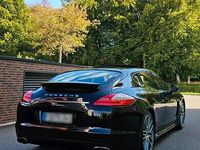 Gebraucht Porsche Panamera 245 PS (180 kW) 2013 Schwarz Kleinwagen