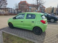 Gebraucht Mitsubishi Space Star 71 PS (52 kW) 2013 Grün Van / Kleinbus