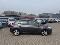Gebraucht Toyota Auris Edition 132 PS (97 kW) 2012 Grau Limousine