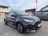 Gebraucht Toyota Yaris Hybrid Comfort 92 PS (67 kW) 2025 Black mica / ink Kleinwagen