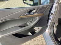 Gebraucht BMW 220 Active Tourer Luxury Line 170 PS (125 kW) 2025 Grau Van / Kleinbus