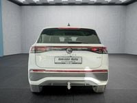 Gebraucht VW Tayron 150 PS (110 kW) 2026 Weiß SUV