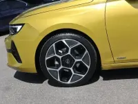 Gebraucht Opel Astra Ultimate 131 PS (96 kW) 2022 Kult gelb Kleinwagen