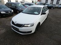 Gebraucht Skoda Rapid Ambition 110 PS (80 kW) 2018 Weiß Limousine