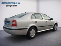 Gebraucht Skoda Octavia Classic 102 PS (75 kW) 2000 Silber Limousine
