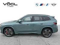 Neu BMW X1 M Sport 163 PS (119 kW) 2026 Cape york gruen SUV