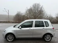 Gebraucht Mazda 2 80 PS (58 kW) 2004 Silber Kleinwagen