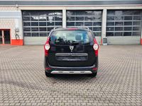 Gebraucht Dacia Lodgy Celebration 116 PS (85 kW) 2016 Schwarz Van / Kleinbus