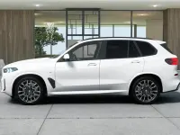 Gebraucht BMW X5 M Sport 298 PS (219 kW) 2025 Weiß SUV