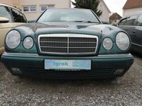 Gebraucht Mercedes E200 Elegance 136 PS (100 kW) 1997 Grün Limousine