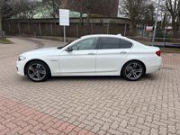 gebraucht BMW 518 d Lim. M-OPTIK | digital Tacho 19 Zoll