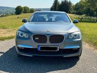 Second-hand BMW 730 245 CP (180 kW) 2008 Gri Berlinǎ