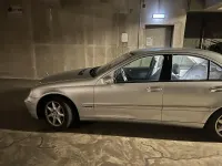 Gebraucht Mercedes C240 170 PS (125 kW) 2002 Silber Limousine