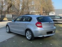 Second-hand BMW 120 150 CP (110 kW) 2006 Argintiu Hatchback
