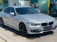 Second-hand BMW 318 143 CP (105 kW) 2013 Argintiu Berlinǎ
