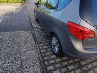 Gebraucht Opel Meriva Edition 140 PS (102 kW) 2014 Van / Kleinbus