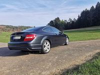Gebraucht Mercedes C180 AMG 156 PS (114 kW) 2011 Schwarz Coupé