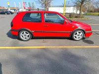 Używany VW Golf Edition 115 KM (84 kW) 1995 Czerwony Coupe