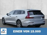 Gebraucht Volvo V60 Plus 455 PS (334 kW) 2025 Metallic Kombi