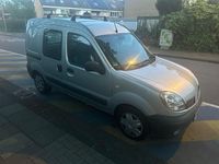 Usado Renault Kangoo Authentique 68 HP (50 kW) 2007 Prateado Monovolume