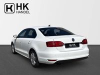 Używany VW Jetta Match 122 KM (89 kW) 2013 Biały Sedan/Limuzyna