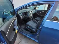Usado Hyundai i30 110 CV (80 kW) 2015 Azul Berlina