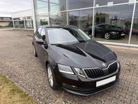 Gebraucht Skoda Octavia Drive 116 PS (85 kW) 2017 Schwarzmagic perleffekt Kleinwagen