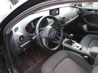 Gebraucht Audi A3 Basis 116 PS (85 kW) 2017 Schwarz Limousine